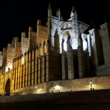 Cathedral of Palma de Mallorca at night